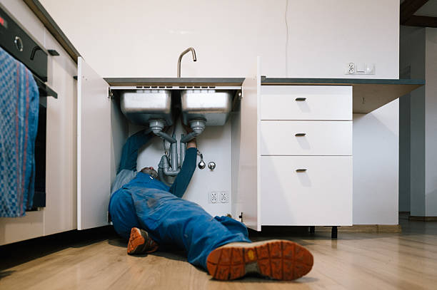 Professional Drain Cleaning technician working in Moro, IL